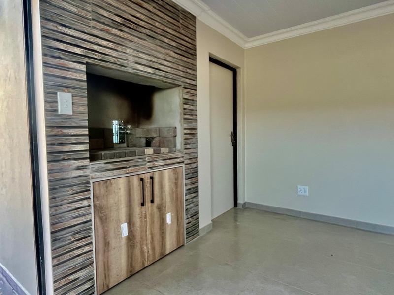 3 Bedroom Property for Sale in Island View Western Cape